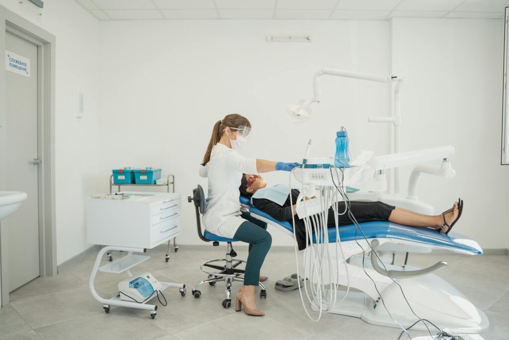 women dentist